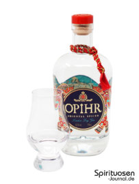 Opihr Oriental Spiced Gin Glas und Flasche