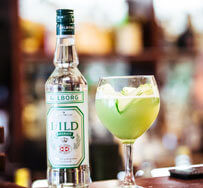 Cocktails: „El Pepino“ – Holger Spitzki mixt mit Aalborg Akvavit