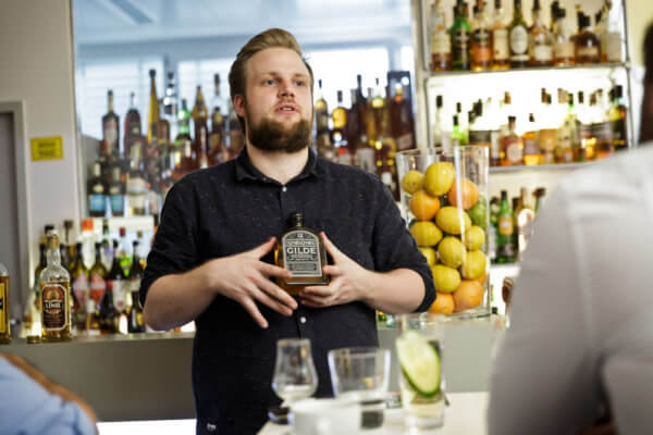 Aquavit-Mixology-Workshop - Bartender entdecken Mixbarkeit
