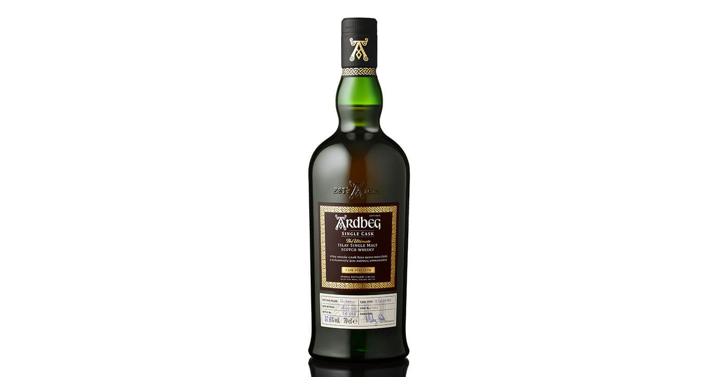 Exklusiv bei Ardbeg Embassies: Ardbeg füllt Single Cask No. 2303 ab