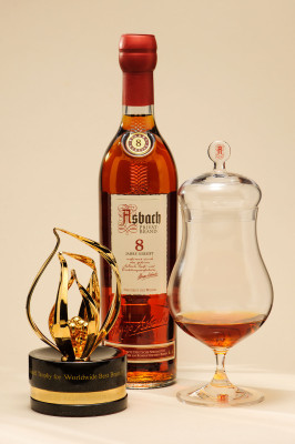 Worldwide Brandy Trophy geht 2013 an Asbach Privatbrand 8 Jahre
