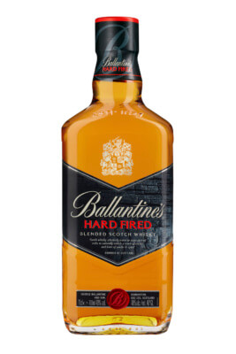 Ballantine's Hard Fired ab August im Handel