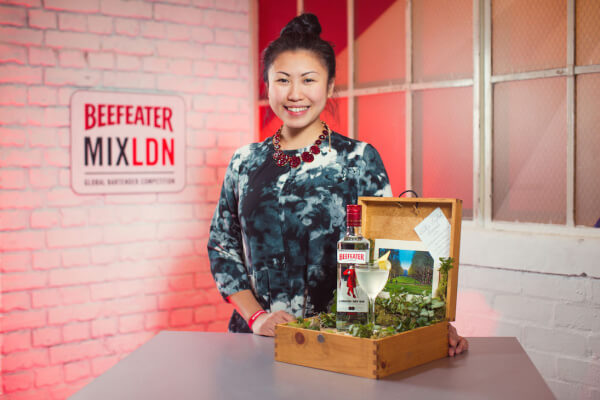 Evelyn Chick aus Kanada gewinnt Beefeater MIXLDN Finale 2015
