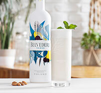 „Belvedere Sunny Soda“ & „Belvedere Air“: Zwei Sommerdrinks mit Belvedere Vodka