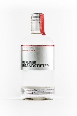 Berliner Brandstifter launcht Berlin Vodka aus Zuckerrüben