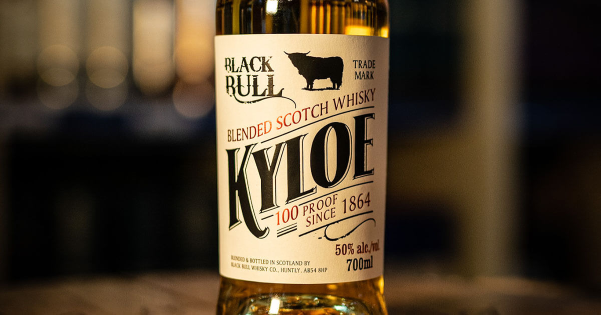 Moderner Look: Duncan Taylor redesignt Black Bull Blended Scotch Whiskys