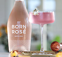 Drei Cocktailkreationen: Mixen mit Born Rosé Brut