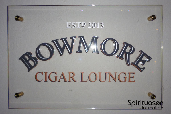 Bowmore Cigar Lounge in Harry's New-York Bar im Sheraton Hannover Pelikan Hotel