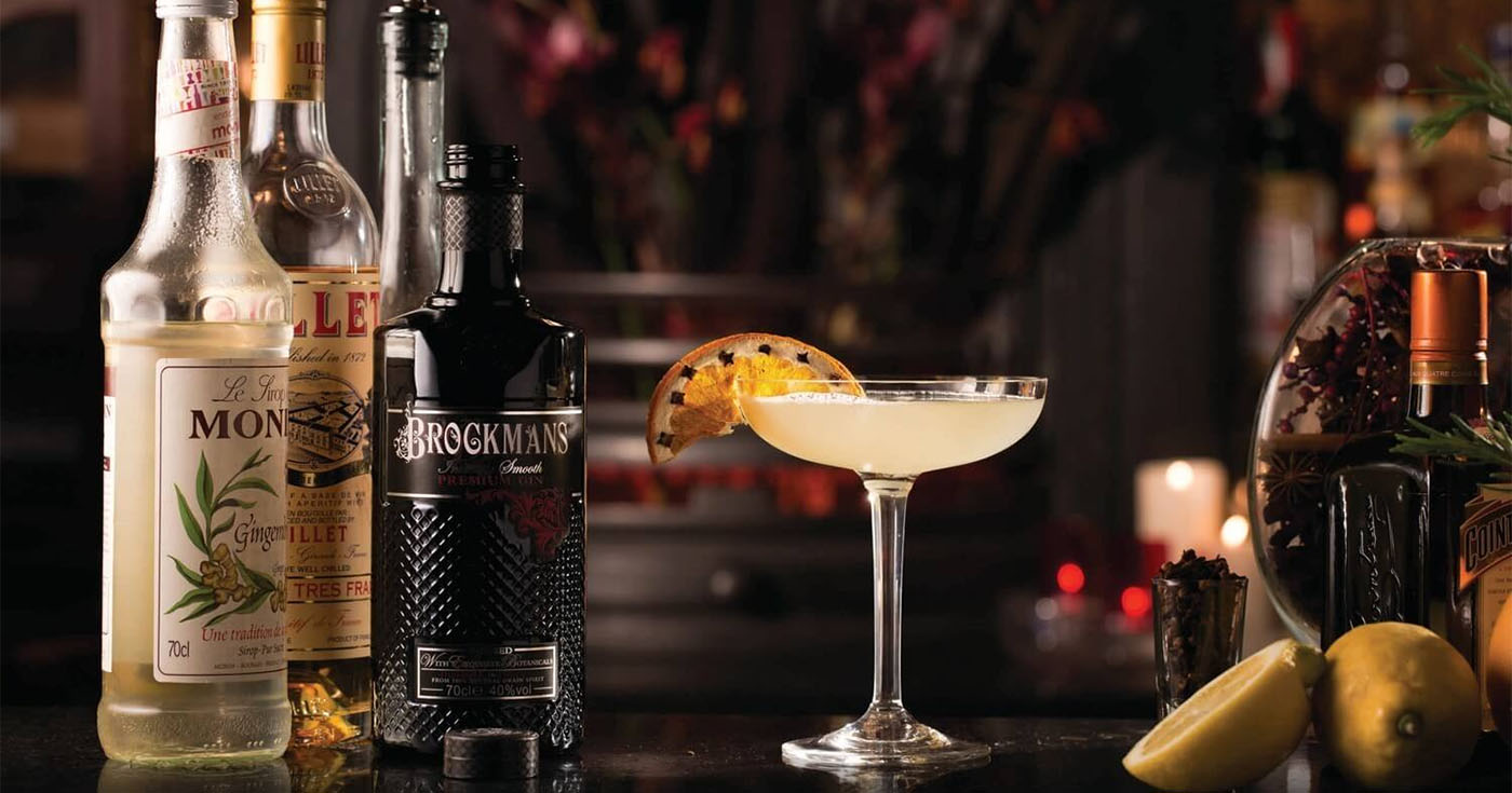 „Autumn Reviver“ und „Blackberry Sling“: Zwei Herbstdrinks von Brockmans Gin