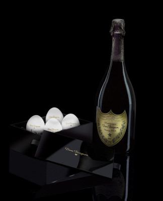 Dom Perignon Vintage 2004 mit vier gratis Eiern in Bentobox zu Ostern
