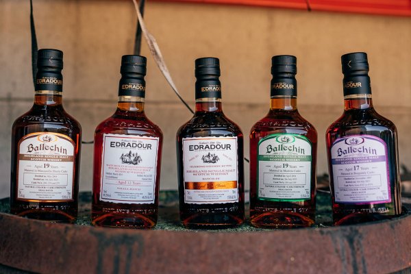 Edradour und Ballechin Small Batch Bottlings