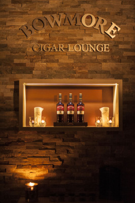 Die Bowmore Cigar Lounge mit gemütlichem Ambiente
