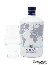 Nordés Atlantic Galician Gin Glas und Flasche
