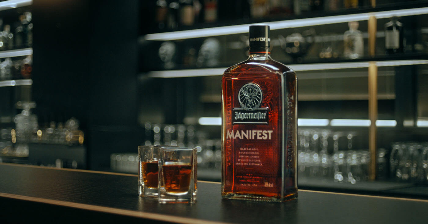 „Manifesting Greatness“: Neue Kampagne für Jägermeister Manifest gestartet