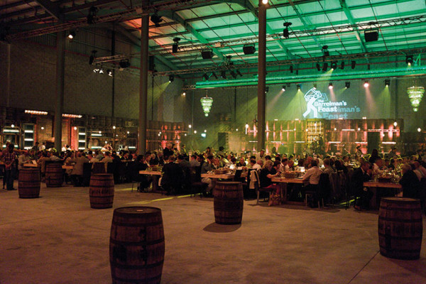 100 Millionen Euro teure Jameson Destillerie feierlich eingeweiht