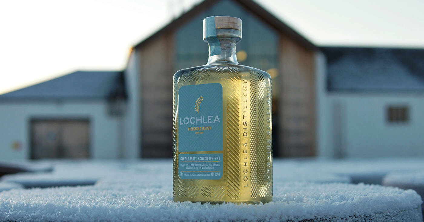 Erstmalig torfig: Lochlea Distillery bringt Ploughing Edition First Crop
