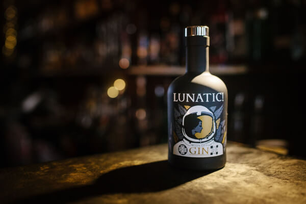'Der KofferRaum' präsentiert Lunatic! Moon Dry Gin