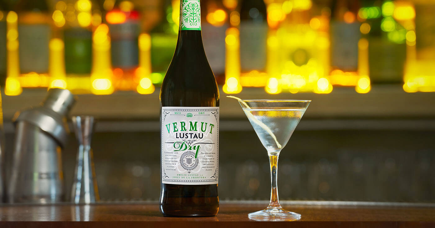 Mit Manzanilla: Bodegas Lustau nehmen Vermut Dry in Sortiment