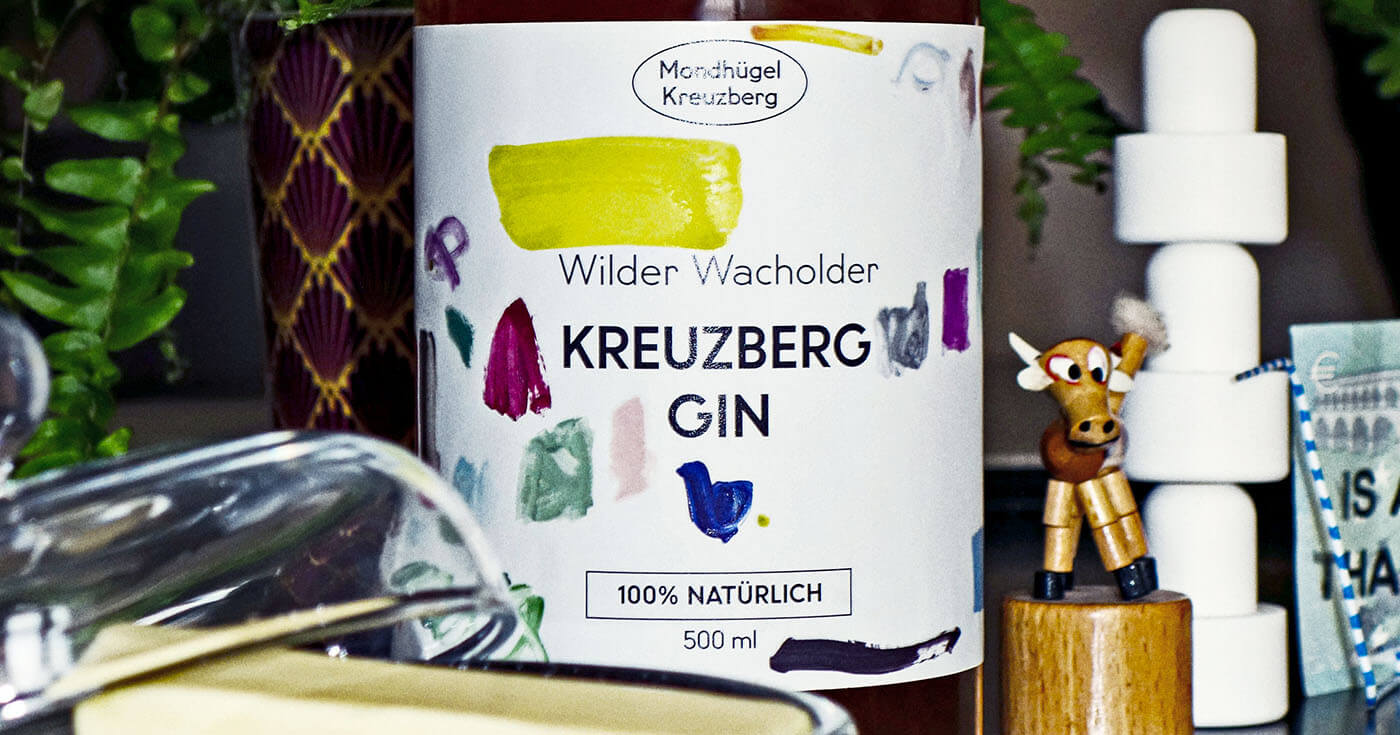 Naked Drinking: Mondhügel Kreuzberg stellt Spirituosen und Sirups vor
