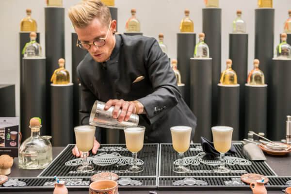 Tobias Lindner gewinnt nationale Patrón Perfectionists Cocktail Competition 2020