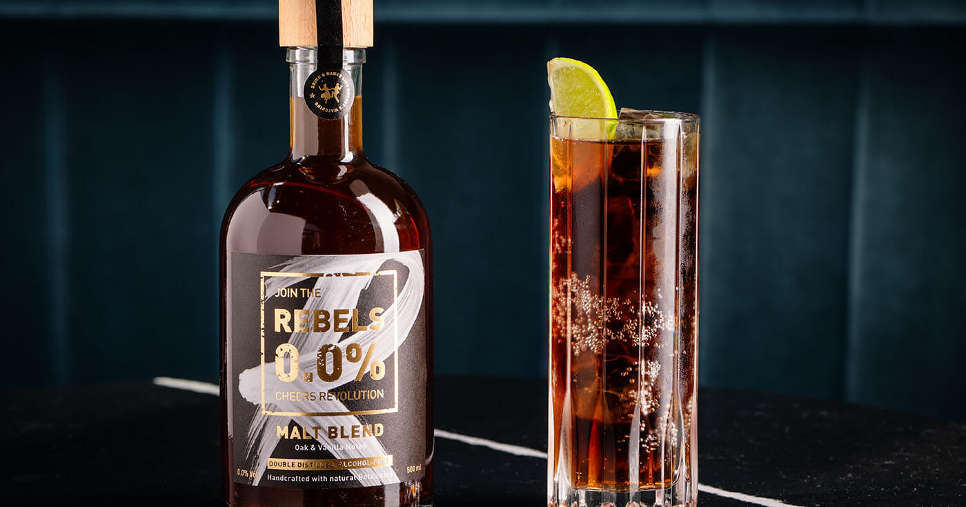 „Malt Blend“: Rebels 0.0% präsentiert alkoholfreie Whiskey-Alternative