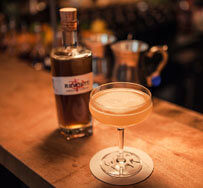 Cocktails: Zwei Drinks zum Revolte Swedish Punch