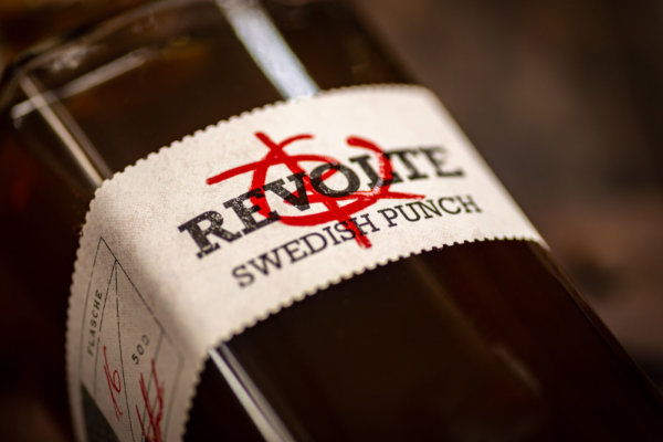 Felix Kaltenthaler führt Revolte Rum x Swedish Punch ein