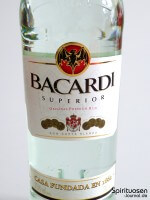 Bacardi Superior Vorderseite Etikett