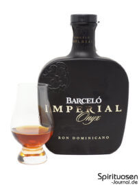Barceló Imperial Onyx Glas und Flasche