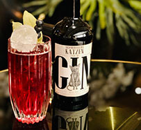 „Botanicat“: Schrödinger’s Katzen Gin im Mix mit Thomas Henry Botanical Tonic