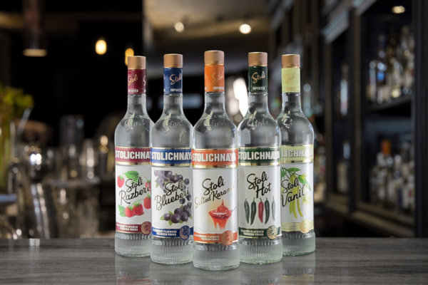Stolichnaya launcht fünf Flavoured Vodkas