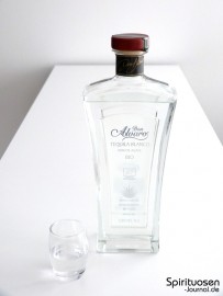 Don Alvaro Blanco Glas und Flasche