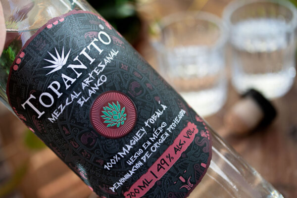 Topanito Mezcal Artesanal Blanco Tobalá