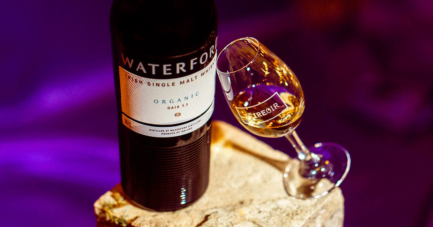 Gaia 1.1: Waterford präsentiert ersten Bio-zertifizierten Whisky Irlands