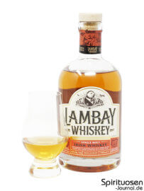 Lambay Single Malt Irish Whiskey Glas und Flasche