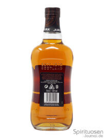 eine Flasche Jura 12 Jahre von hinten