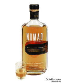 Nomad Outland Whisky Glas und Flasche