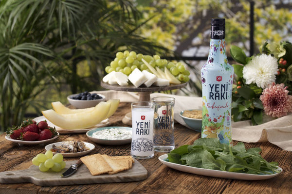 'Farbenfreude' - Yeni Raki mit neuer Limited Edition