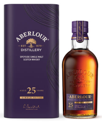 Aberlour 25 Jahre eine Flasche Aberlour 25 Jahre nebst Geschenkverpackung