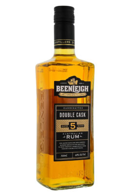 eine Flasche Beenleigh Double Cask Master 5 Blends