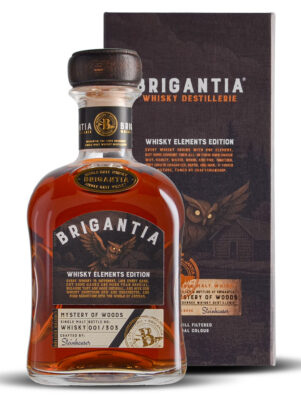 eine Flasche Brigantia Whisky Elements Mystery of Woods nebst Geschenkverpackung