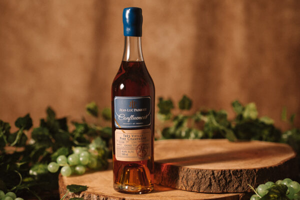 Cognac Jean-Luc Pasquet Confluences Très Vieille Fine Champagne L.54Y Cognac Jean-Luc Pasquet Confluences Très Vieille Fine Champagne L.54Y
