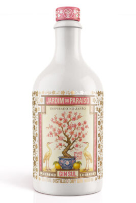 eine Flasche Gin Sul Jardim do Paraíso Japão