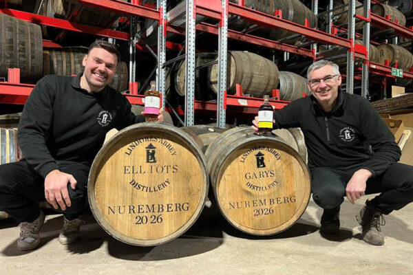 Elliot's Exclusive Cask und Gary's Exclusive Cask by Lindores Abbey Distillery Elliot's Exclusive Cask und Gary's Exclusive Cask by Lindores Abbey Distillery