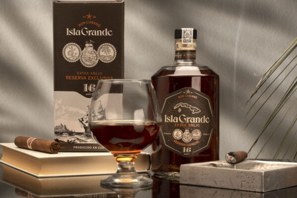 Isla Grande Extra Añejo 16 Jahre