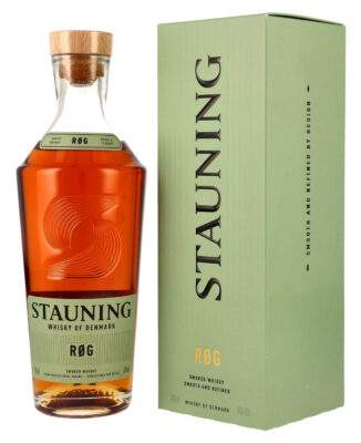 Stauning RØG eine Flasche Stauning RØG nebst Geschenkverpackung
