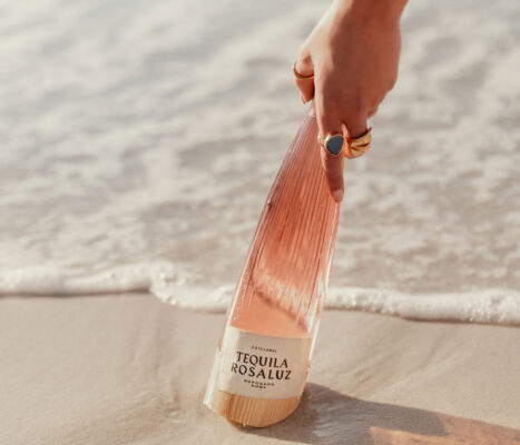 Tequila Rosaluz Arena Reposado Rosado