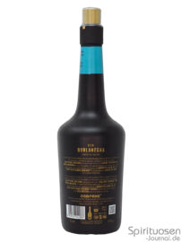 Burlanegra Rum eine Flasche Burlanegra Rum von hinten