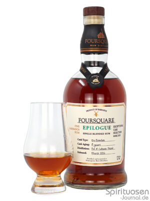 eine Flasche Foursquare Epilogue nebst Glas
