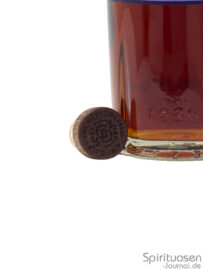 der Verschluss einer Flasche The Glendronach Ode to the Dark